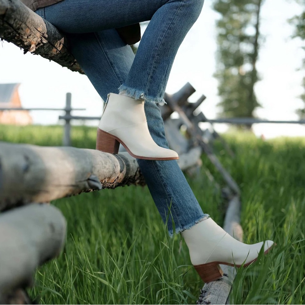 Nisolo Dari Leather Ankle Boot